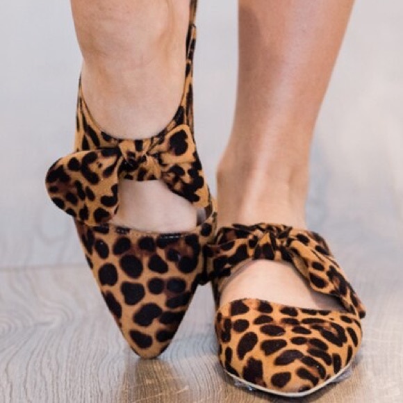 CLARRISA-Pointed Toe Tie Slides - Picture 3 of 8